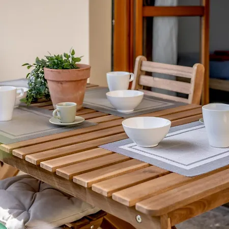 Apartament Modern Near Dei Marmi *
