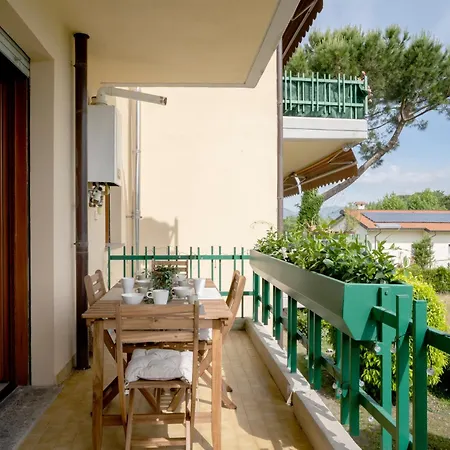 شقة Modern Near Dei Marmi