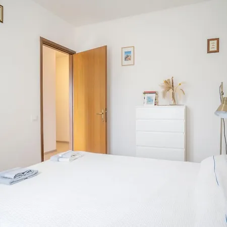 Modern Near Dei Marmi شقة *
